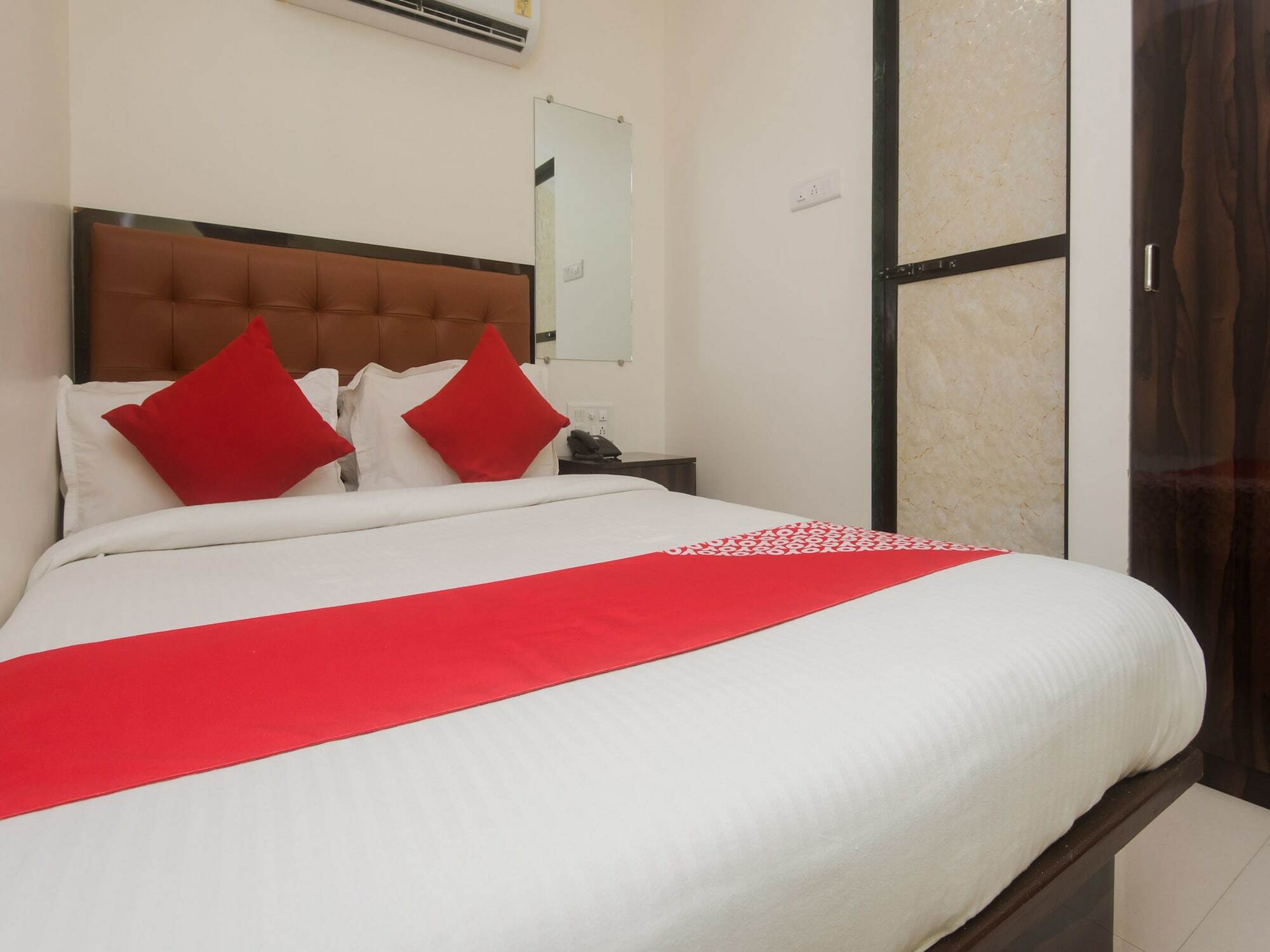Hotel Mantra Residency Bombay Extérieur photo